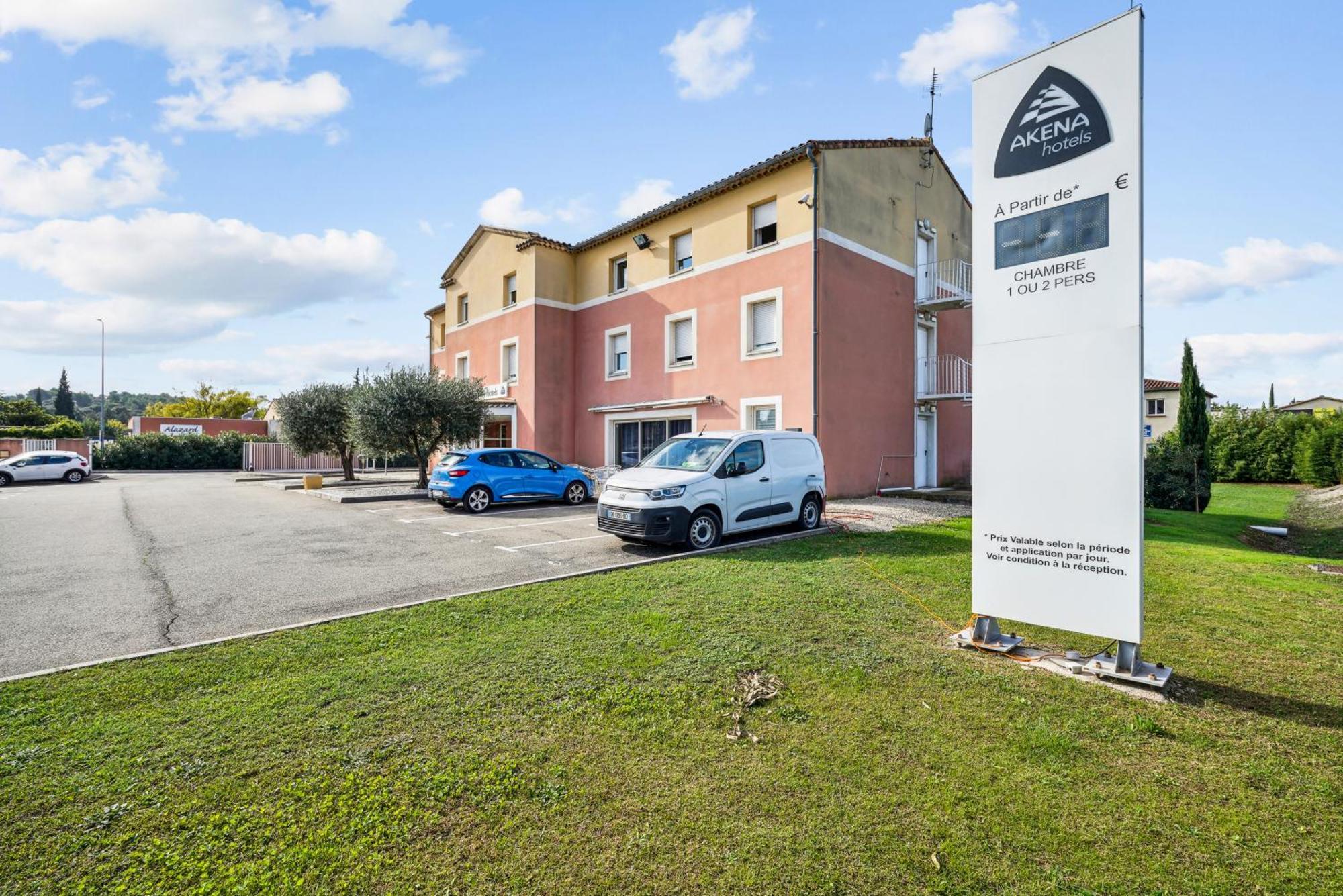 Hotel Akena Chateaurenard - Parc Des Expositions Avignon Buitenkant foto