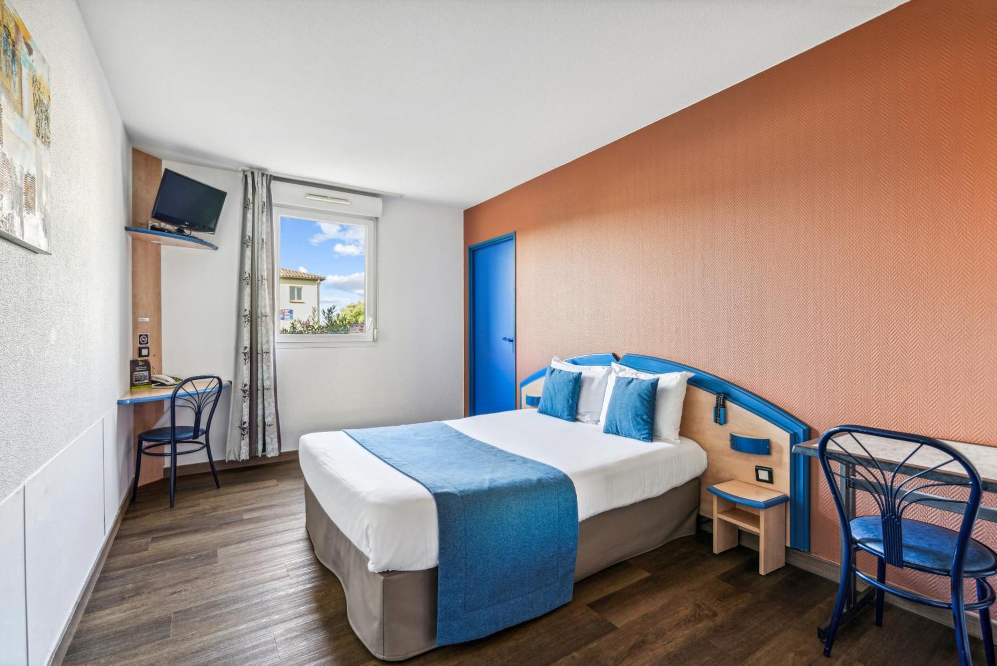 Hotel Akena Chateaurenard - Parc Des Expositions Avignon Buitenkant foto